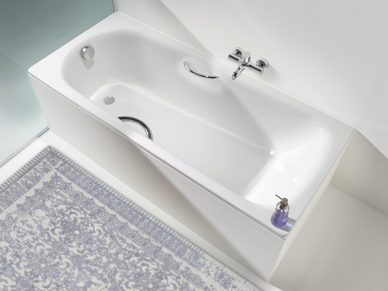 Badewanne für kleine Bäder: Maximale Entspannung auf minimalem Raum () Badewanne für kleine Bäder: Maximale Entspannung auf minimalem Raum
